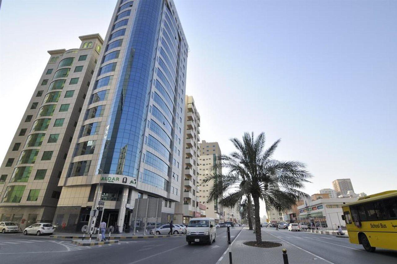 Aldar Hotel Szardża Zewnętrze zdjęcie